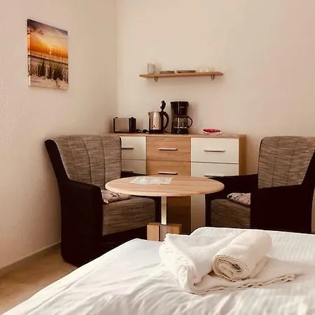 Haus Adelaide Apartment