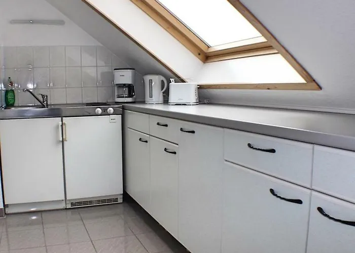 Haus Adelaide 아파트 *